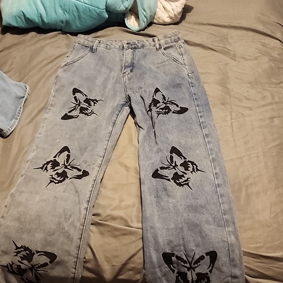 Jeans - Picture 2 of 2